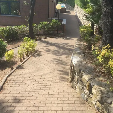 Villaggio Colombo פארק נופש *