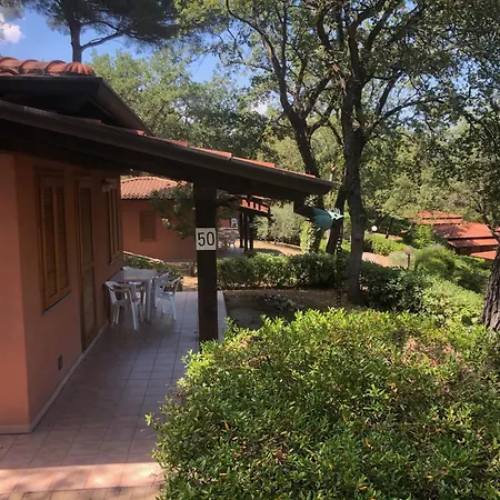 Villaggio Colombo פארק נופש *