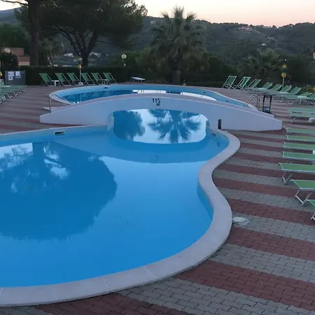 Villaggio Colombo Marina dʼAndora
