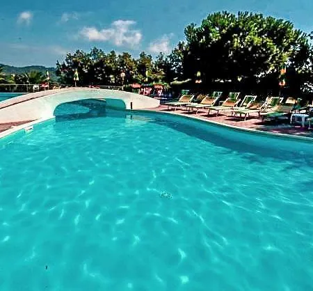 Villaggio Colombo Marina dʼAndora